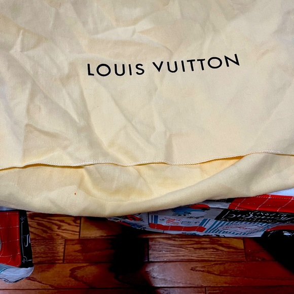 Louis Vuitton Boetie pm monogram tote. - Picture 2 of 5